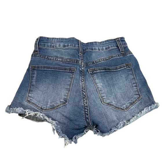 Kancan Distressed Ripped Raw Hem Denim Jean Cut Off Shorts - Picture 2 of 9